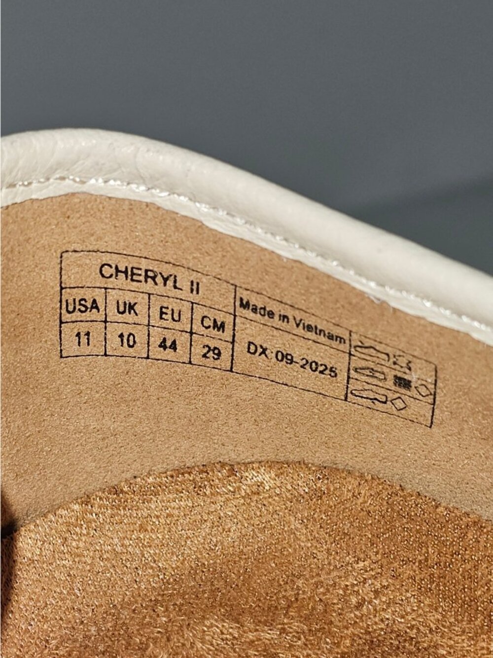 Vionic Cheryl II Lug Sole Penny Loafer Womens 11 Ivory Leather Comfort Platform - Picture 12 of 13